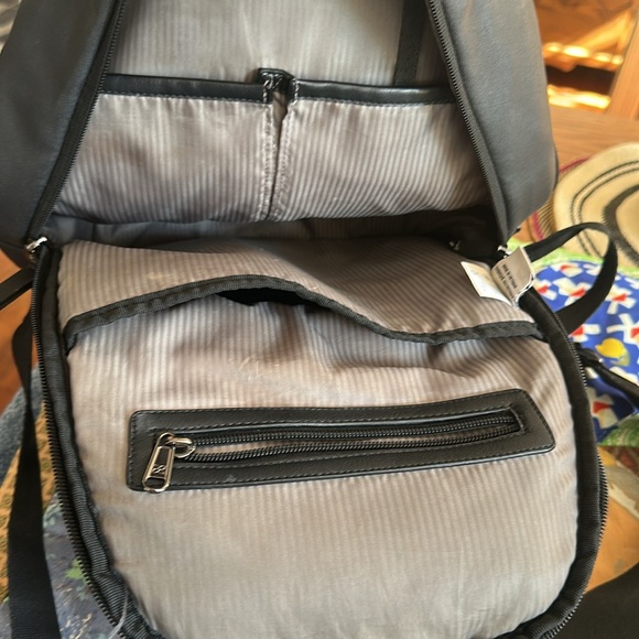 Sherpaani Backpack - Picture 4 of 4